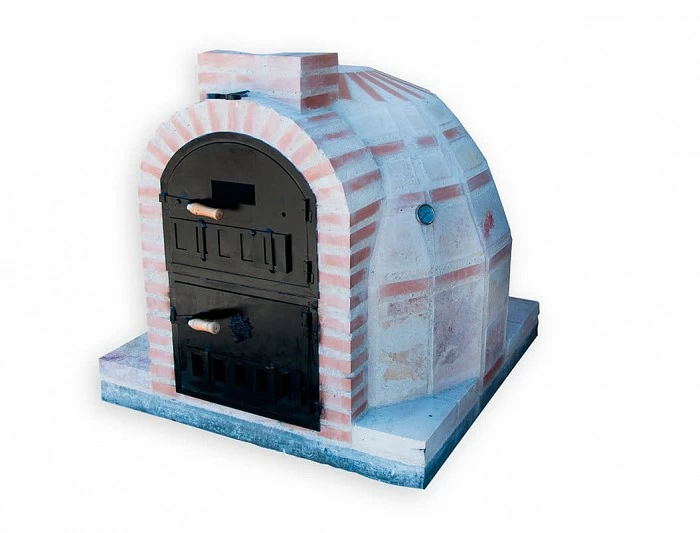 Horno de Pereruela con hornilla en piedra y ladrillo refractario 